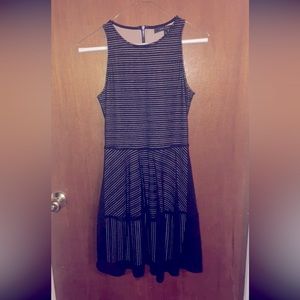 BCBGMAXAZRIA Sleeveless Fit & Flare Dress Size XS